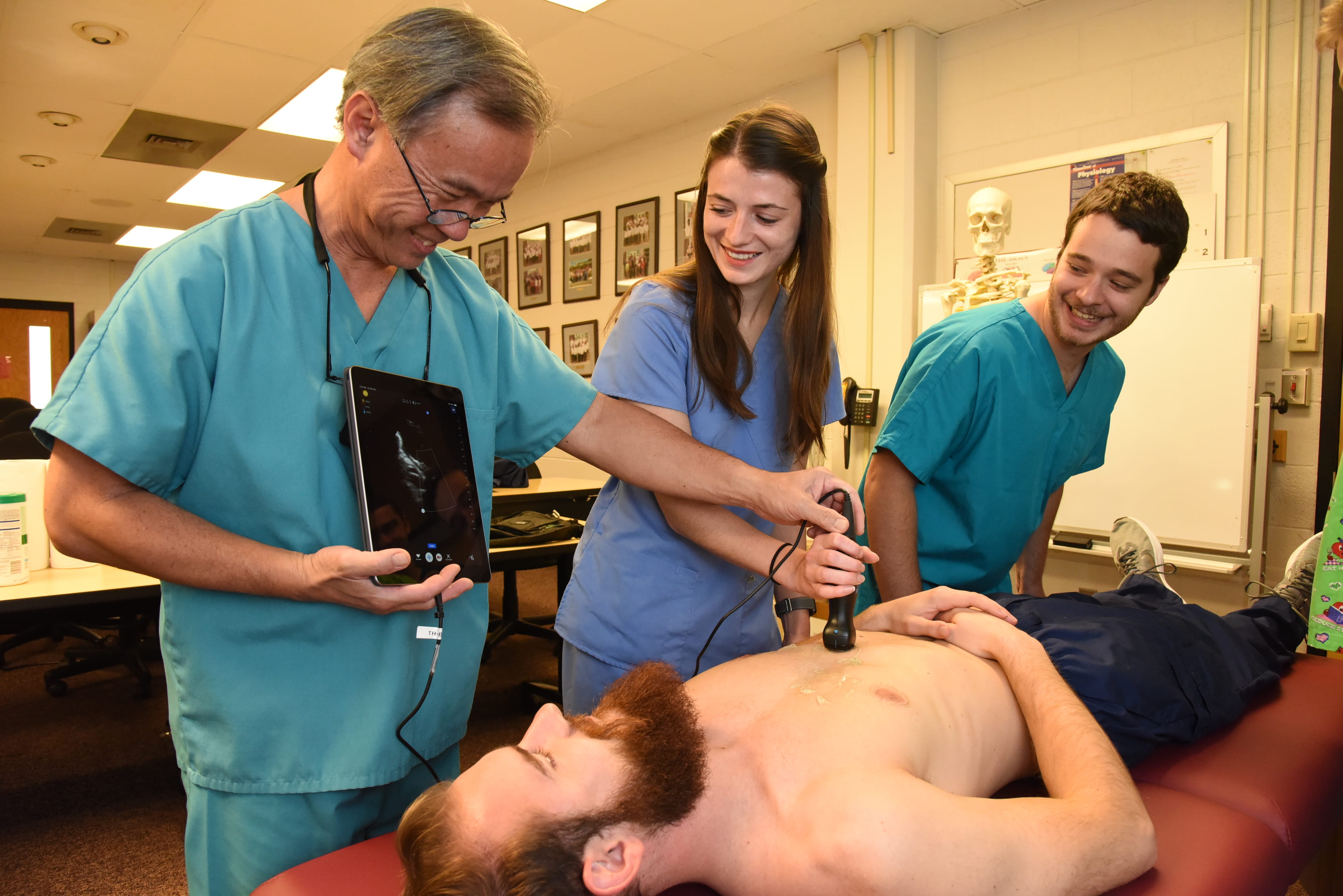 Dr. Duong and stutents