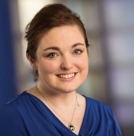 Elle Geddes headshot