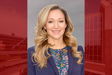 Lindsay Weaver headshot