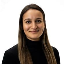 portrait of ghazal yoosefian