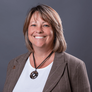 Shari Parker's headshot