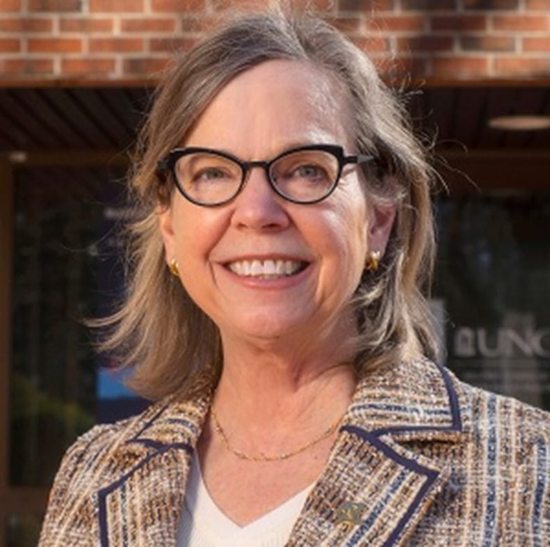 portrait of lisa lavange