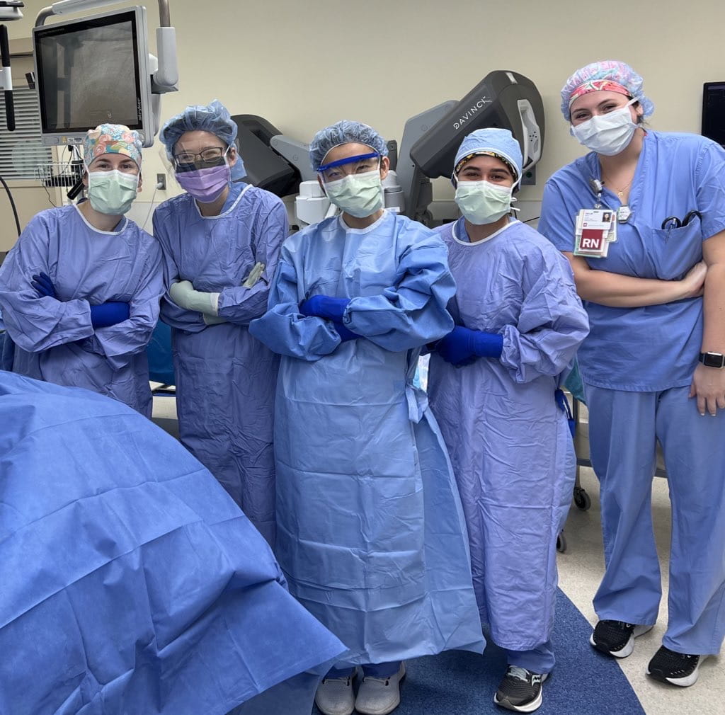 urology residents in the OR