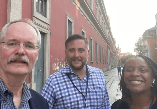 Gaston lab members posing for a selfie