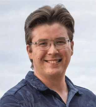 portrait of Dr. Khomtchouk