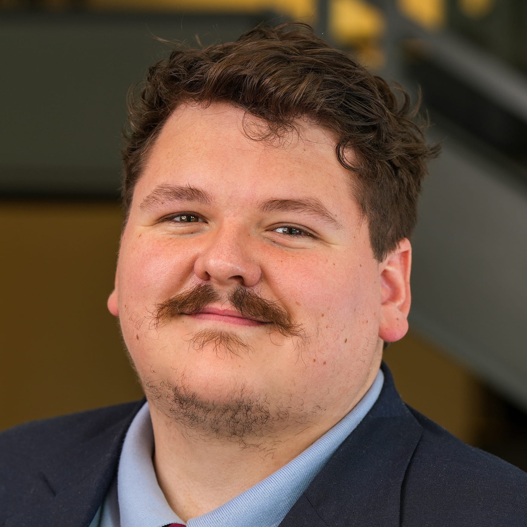 Headshot of Travis Reeves