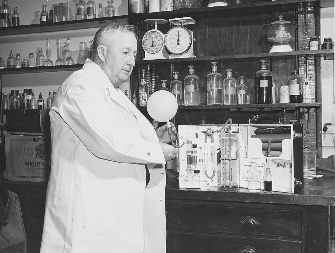Rolla Harger, MD, with his Drunkometer.