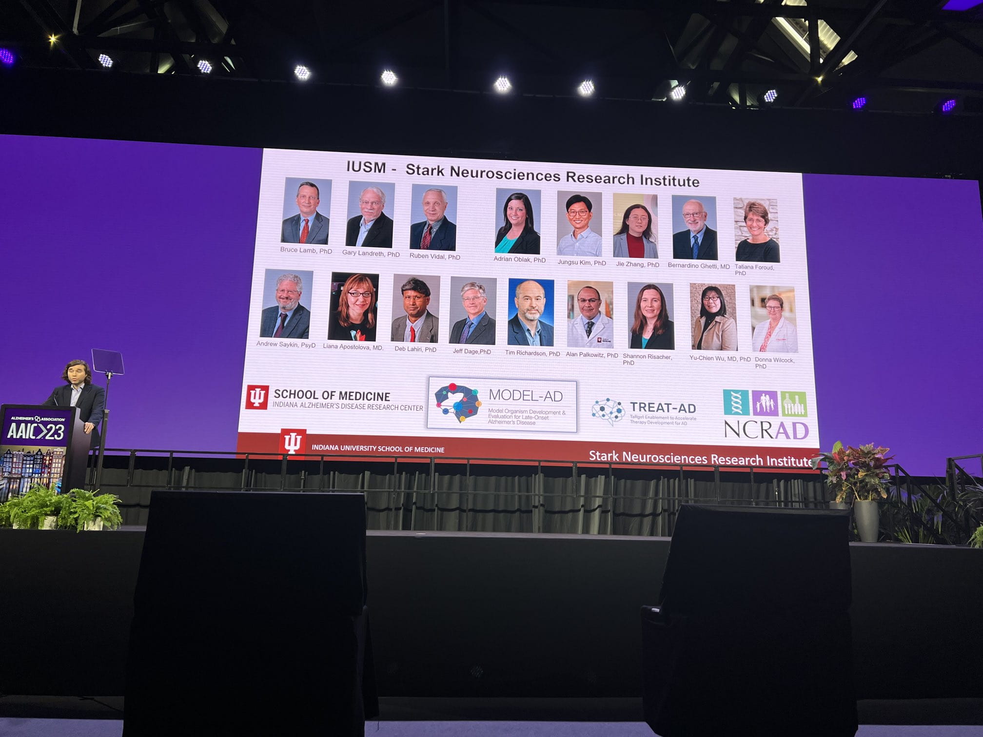 Cristian Lasagna-Reeves, PhD presents at the 2023 Alzheimer's Association International Conference.