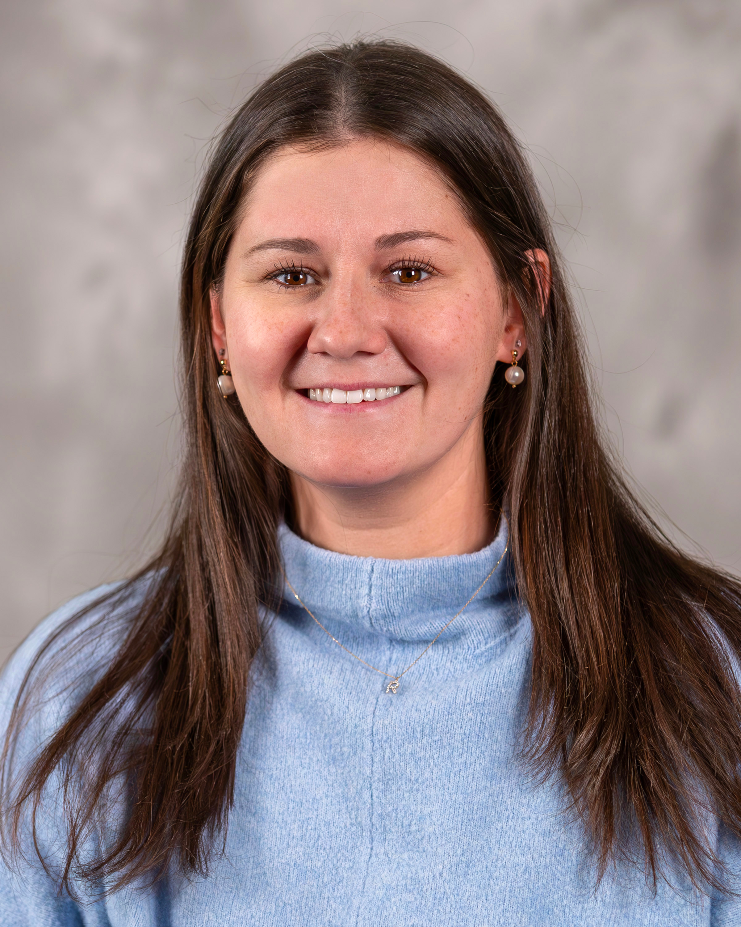 40682-Raduka, Julia 40682-Raduka, Julia